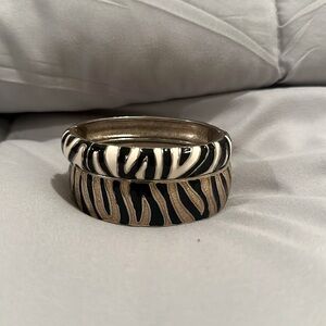Set of 2 animal print bangles